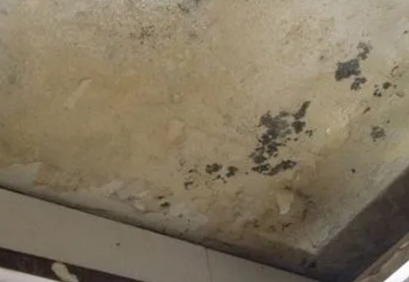 北川阳台漏水维修公司分享下北川卫生间渗水维修需要注意哪些问题。